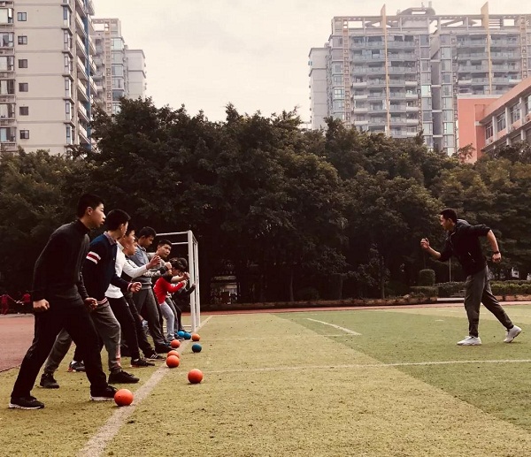 重庆篮球培训训练